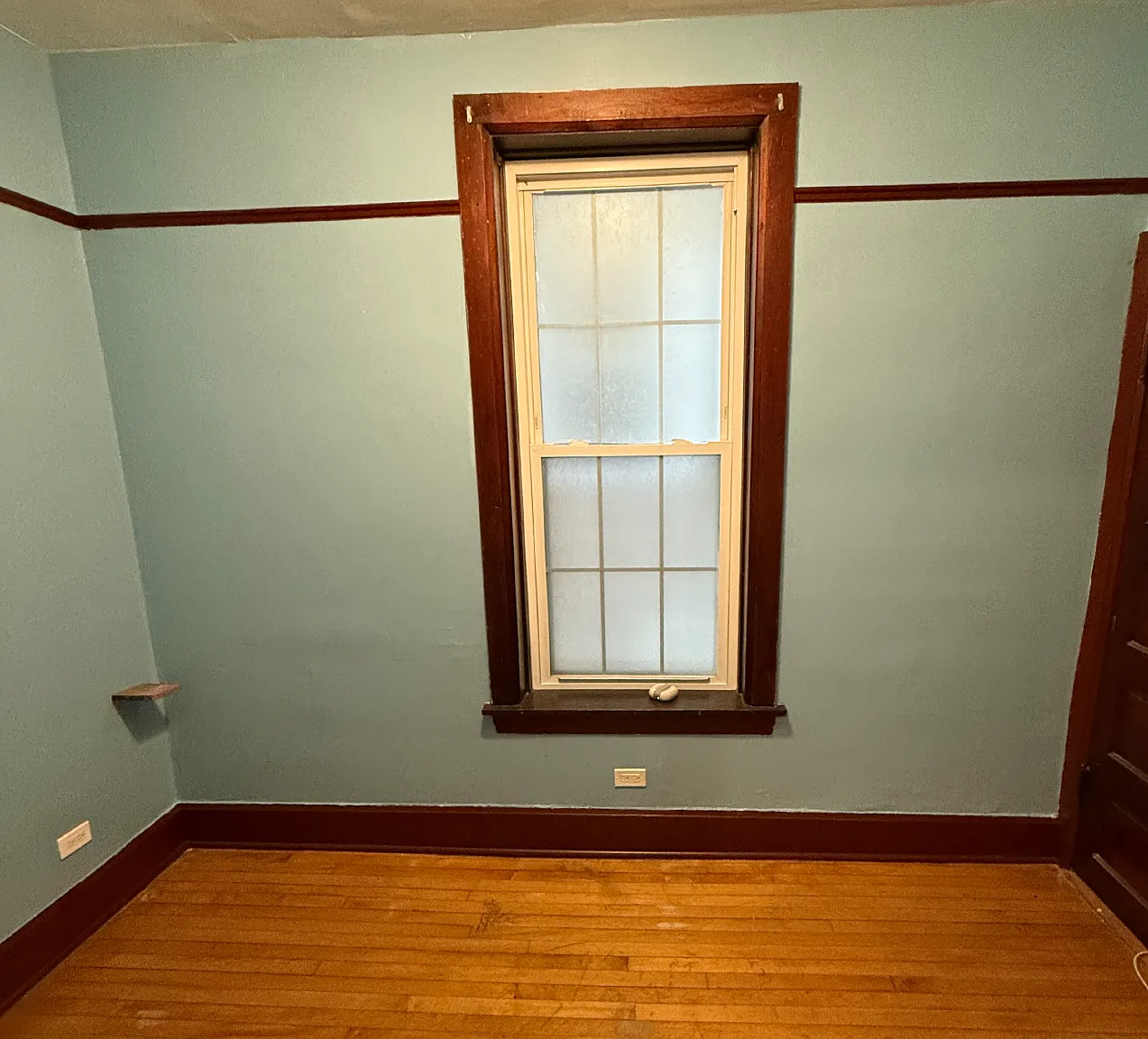 1 bed, 1000 sqft, $2,400 — Photo 3