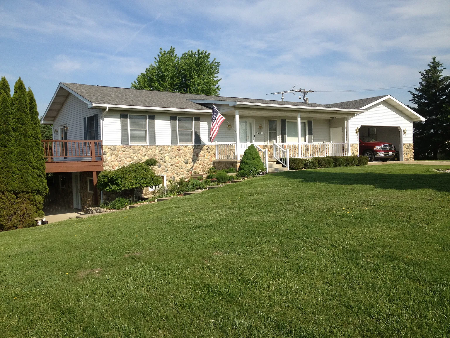 4301 Klam Rd photo 1