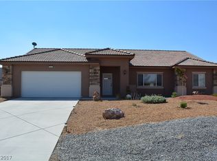 6820 S Stubblefield Dr, Pahrump, NV 89061