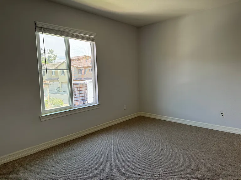 10410 Duxbury Ln #6 — Photo 21