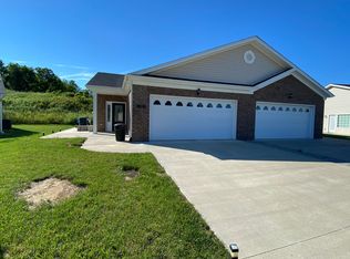169 Shirley Blvd #169, Vine Grove, KY 40175