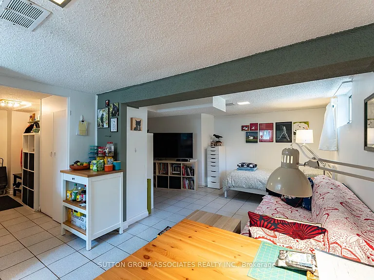 57 Aziel St #LOWER — Photo 11