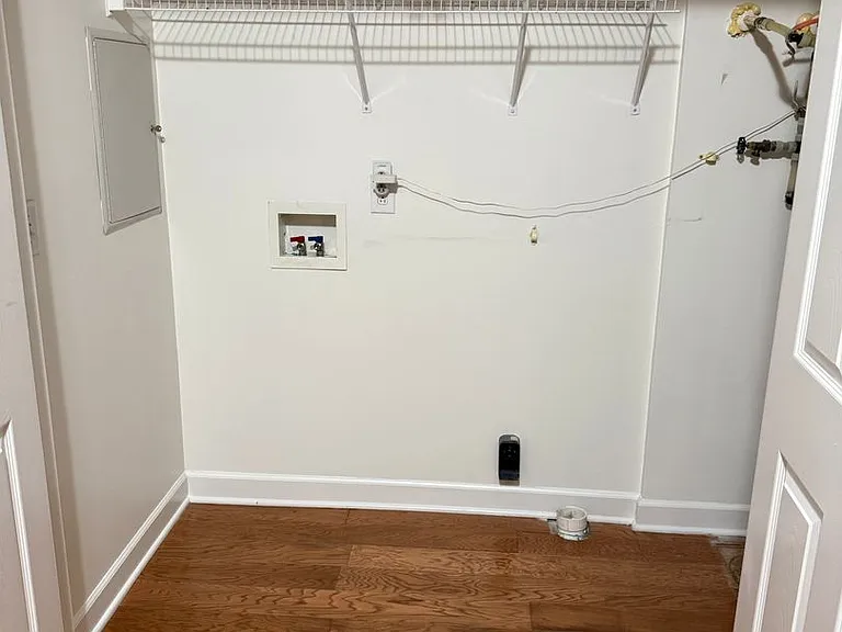 2136 Cason Ln — Photo 10