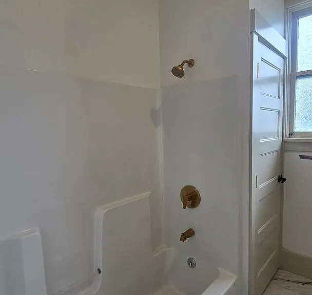 500 B St — Photo 32