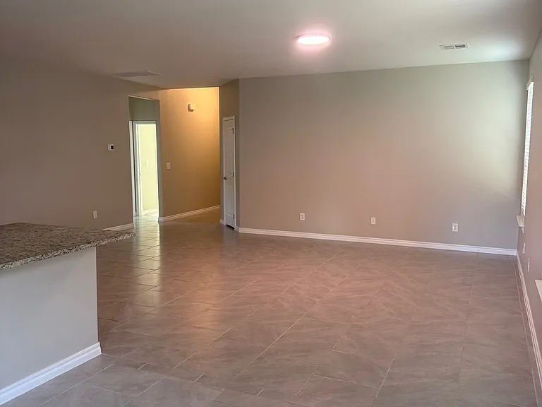13728 The Brook Blvd — Photo 18