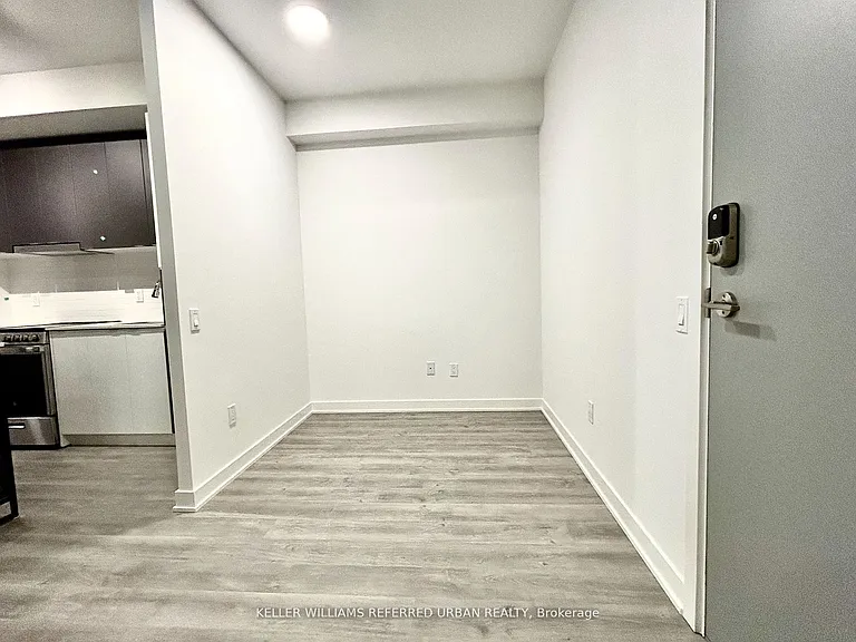 50 Upper Mall Way #B-2304 — Photo 5