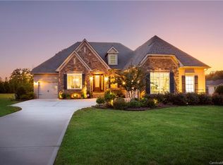 3208 Highbury Pl, Matthews, NC 28104