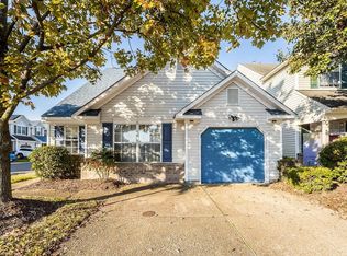 18 Marigold Ln, Hampton, VA 23663