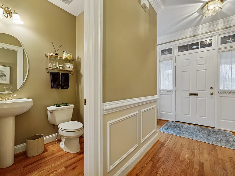 8807 Ridge Rd — Photo 8