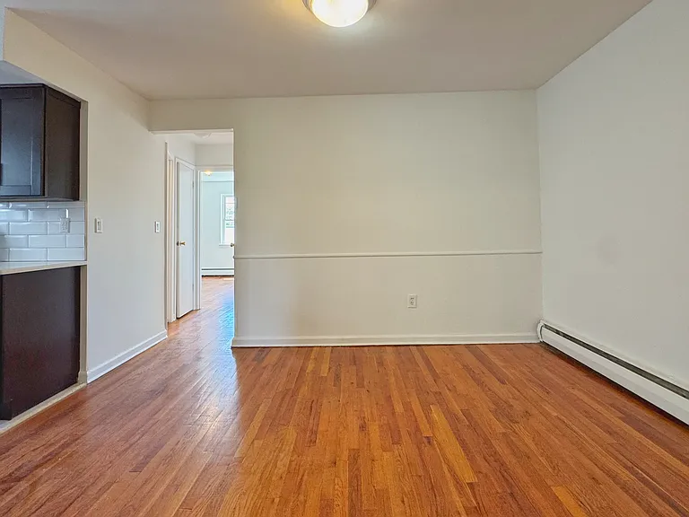 1651 Haight Ave #2 — Photo 4