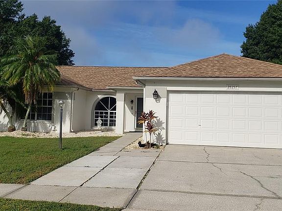 2nd image of 28237 Tanglewood Dr
