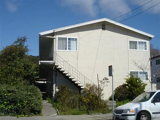 Building Photo - 1140 Yuba Ave #2