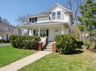 114 S 2nd St, Delavan, WI 53115