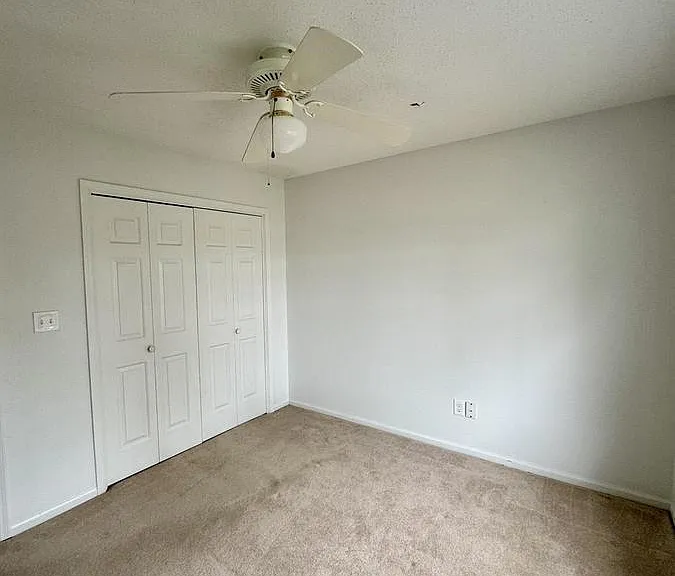 1722 Saint Charles Pl — Photo 14