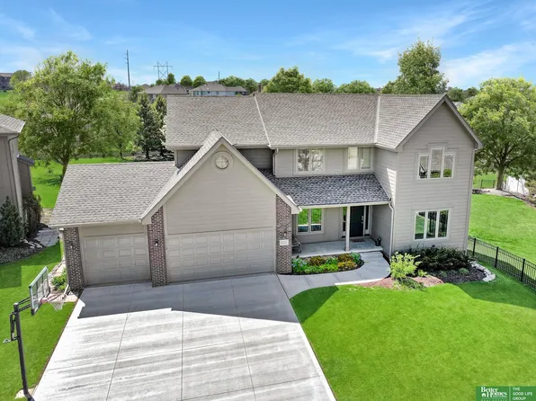 6222 N 157th Avenue Cir, Omaha, NE 68116