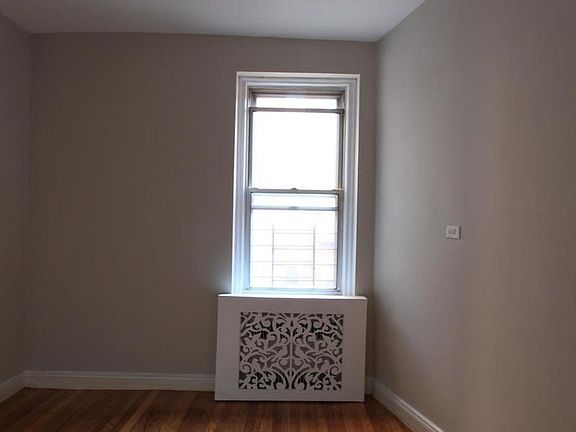 5th image of 11132 76th Ave APT 5K