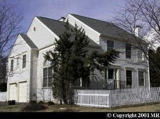 2424 Pondside Ter, Silver Spring, MD 20906