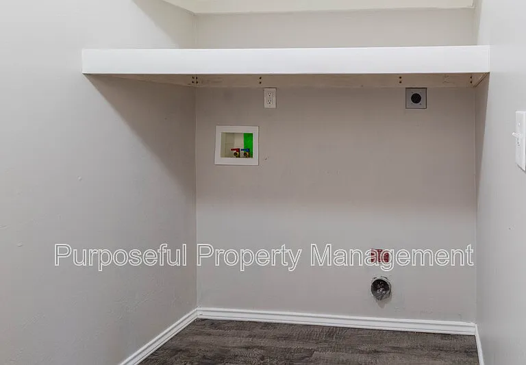 1809 W Antler Way — Photo 25