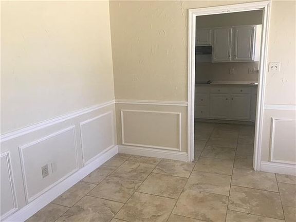 4th image of 1521 Estrella Dr