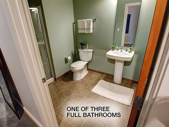5th image of 901-907 Washington Ave #704