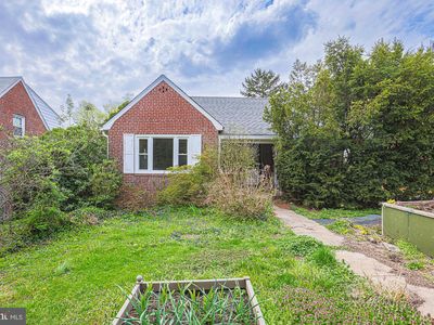 6626 Loch Hill Rd, Baltimore, MD, 21239