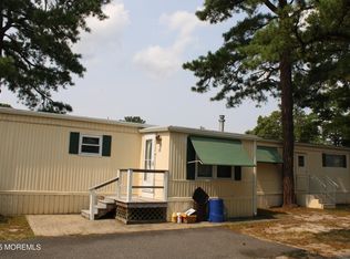 52 Woodchuck Parkway, Whiting, NJ 08759