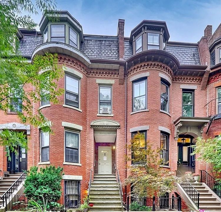 1st image of 11 Cazenove St APT 3
