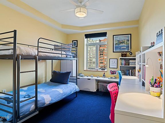 5th image of 310 2nd St Unit 4E