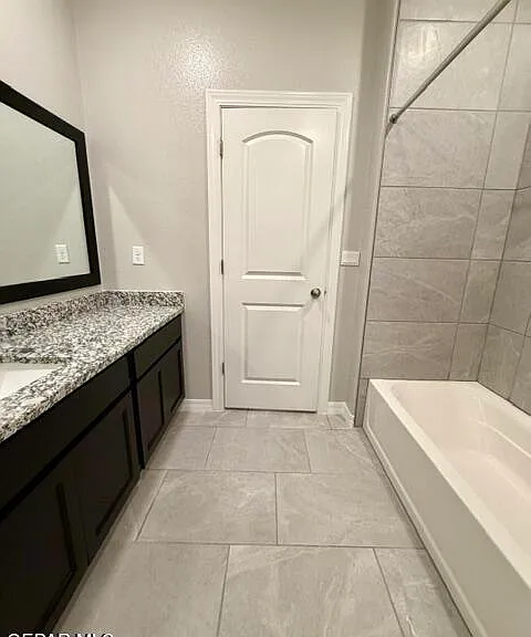 12836 Carefree Ave — Photo 22