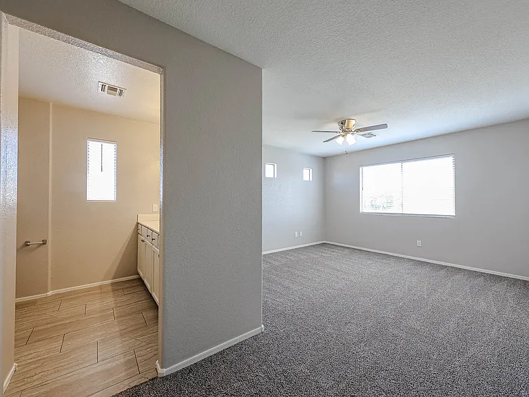 2648 S 84th Gln — Photo 26