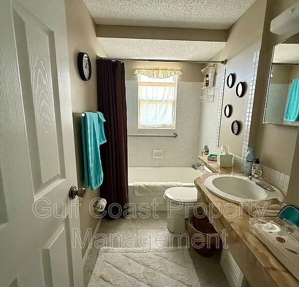12884 Bacchus Rd — Photo 26