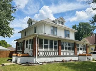 759 Elm St, Clinton, IN 47842