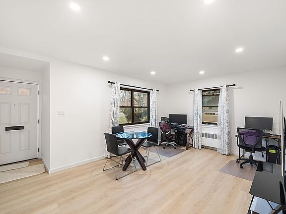 4th image of 217-14 73rd Ave Floor 1