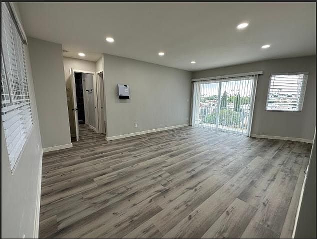 1st image of 2122 Mission Ave #11