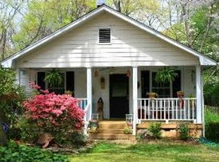 405 Rhomboid St NW, Atlanta, GA 30318
