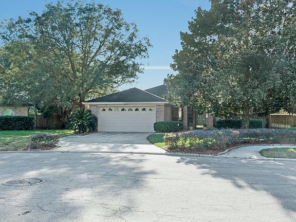 3rd image of 4458 Timber Bluff Ct