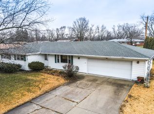 3081 Waldron Rd, Kankakee, IL 60901