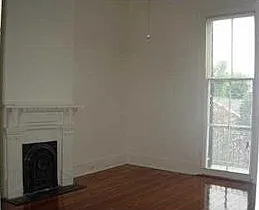 421-427 Hillary St — Photo 2