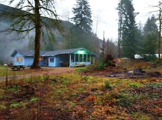 108 Cedar Ct, Morton, WA 98356