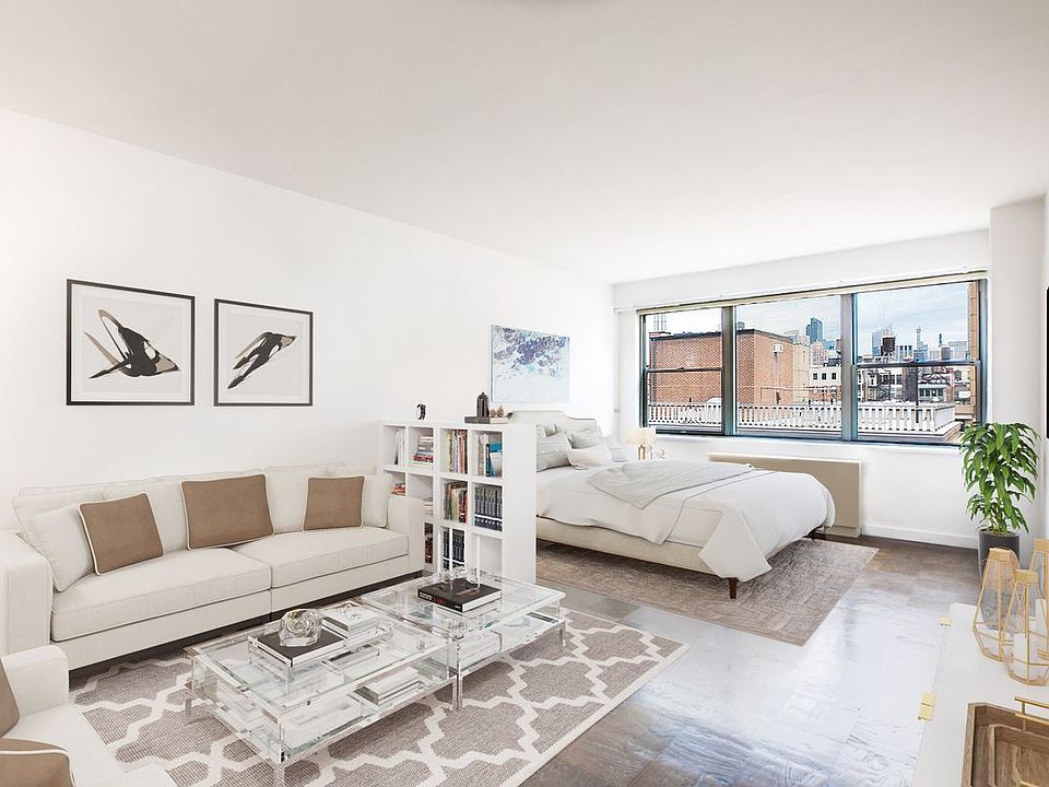 1st image of 10 W 15th St APT 1622