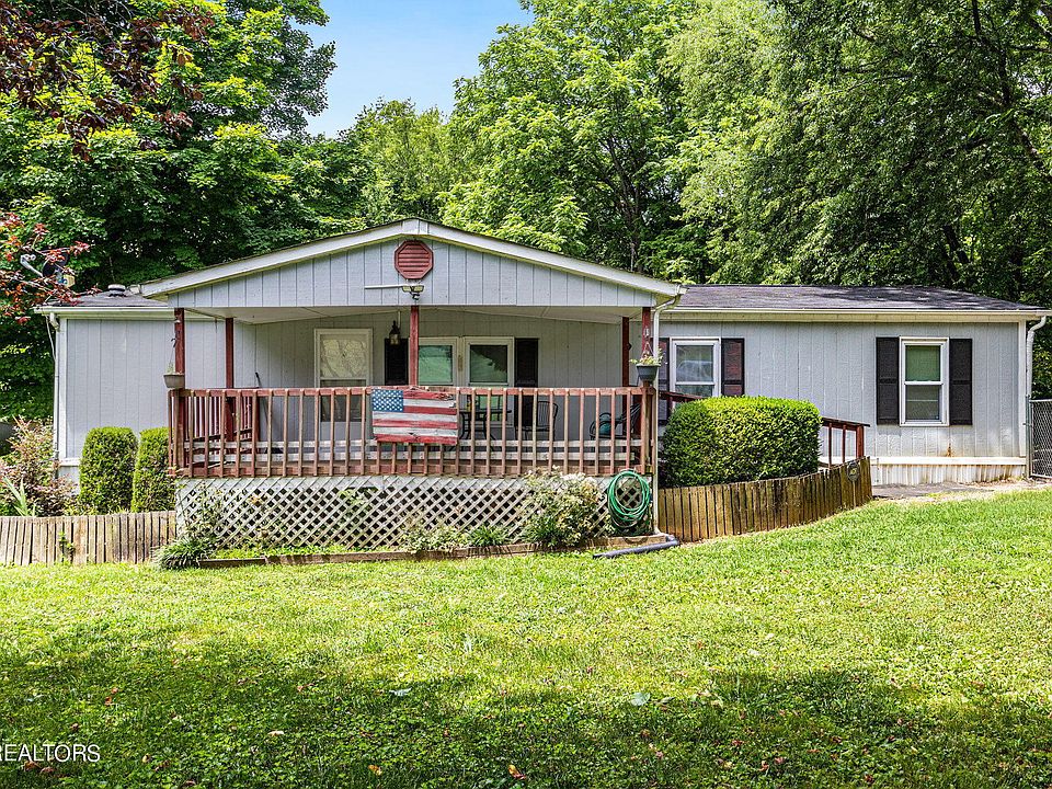 1st image of 703 Briggs Rd