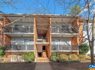 1800 Jefferson Park Ave APT 16, Charlottesville, VA