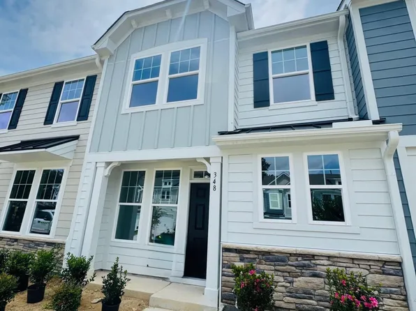 348 Church St #51, Wendell, NC 27591