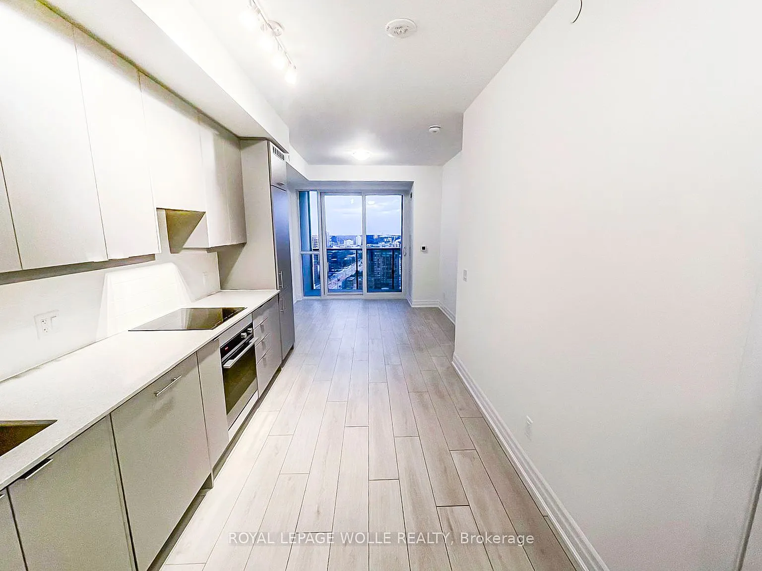 2 bed, $2,350 — Photo 2