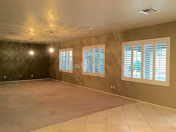 4th image of 9321 Desert Heat Ave
