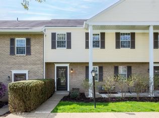 203 Olde Ingomar Ct, Pittsburgh, PA 15237