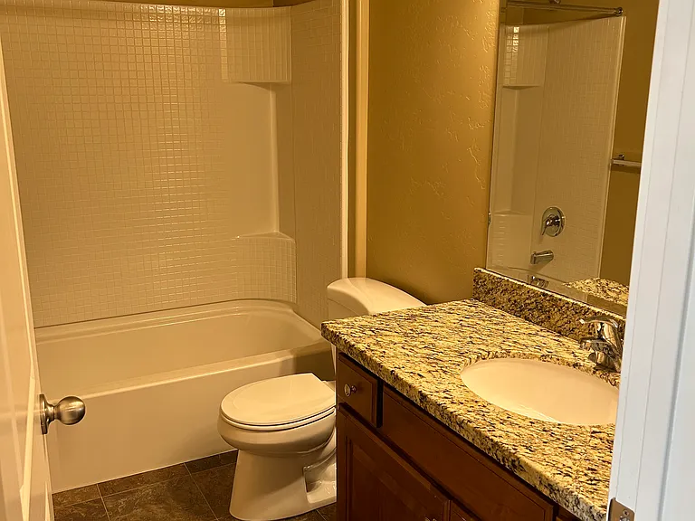 839 Independence Ave — Photo 15