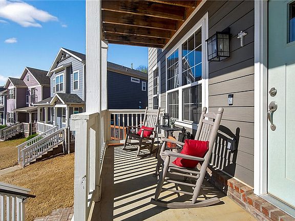 2nd image of 3823 W Pawnee Rd