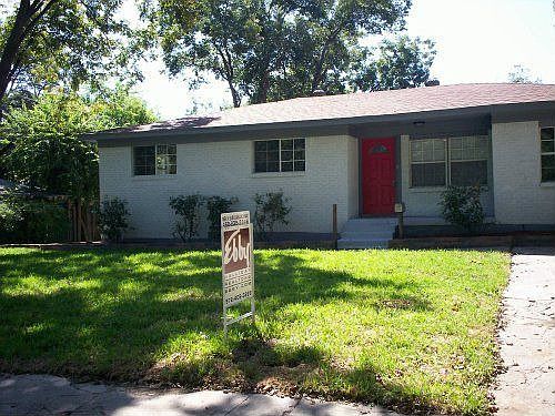 1st image of 10715 Allwood Ln