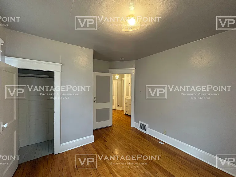 330 S Quincy St #1 — Photo 14